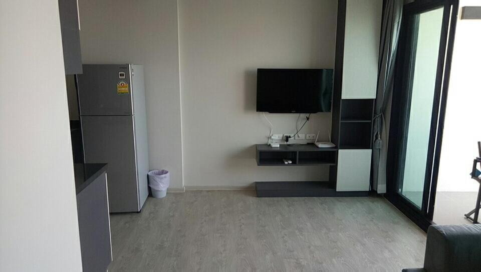 Apartmán The Base Pattaya By Feng Exteriér fotografie
