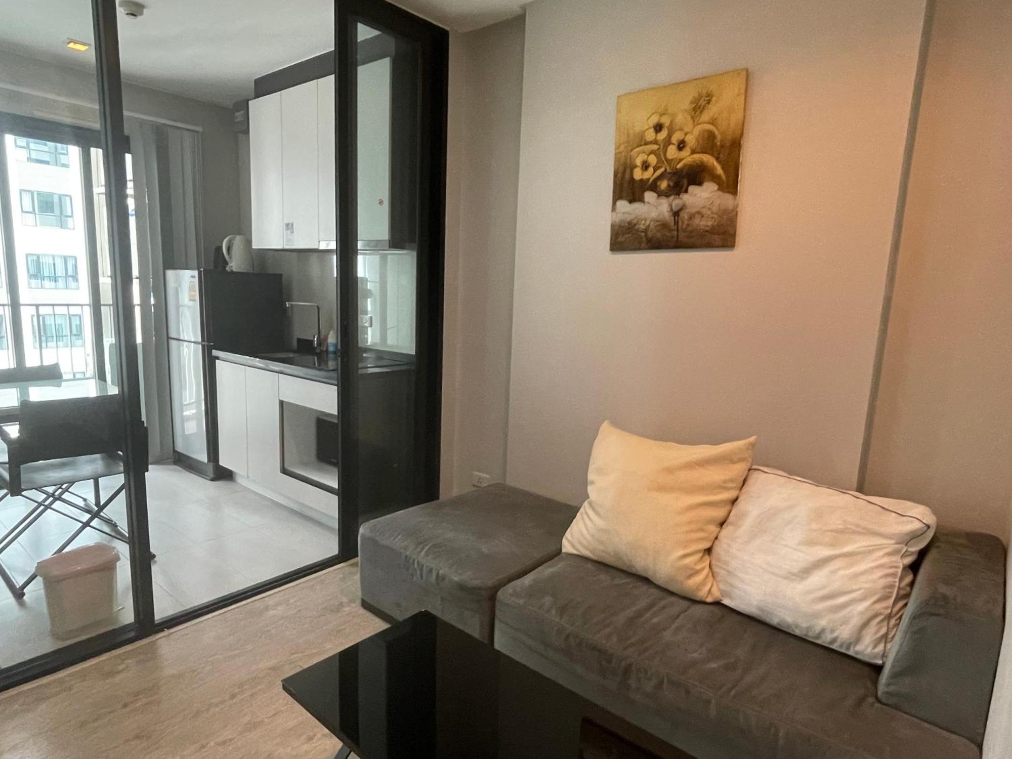 Apartmán The Base Pattaya By Feng Exteriér fotografie