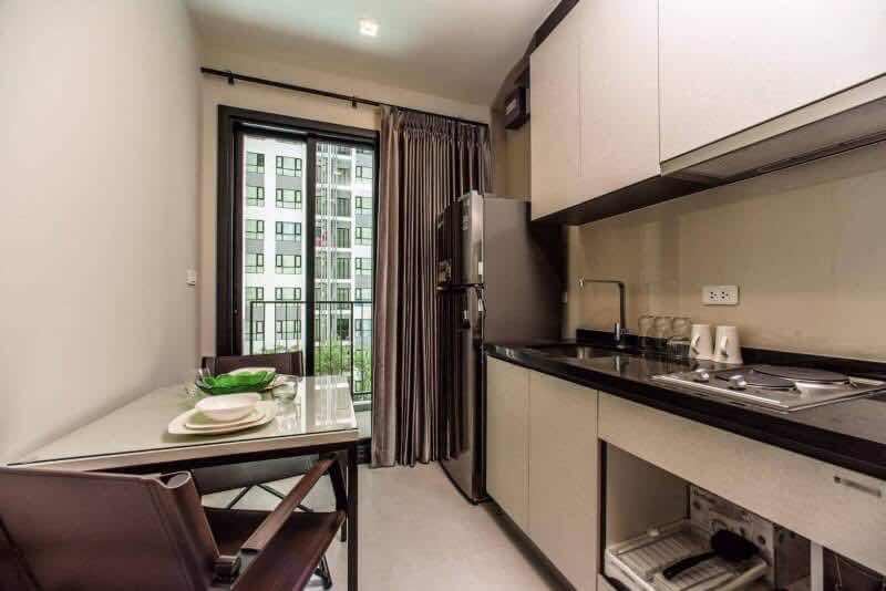 Apartmán The Base Pattaya By Feng Exteriér fotografie